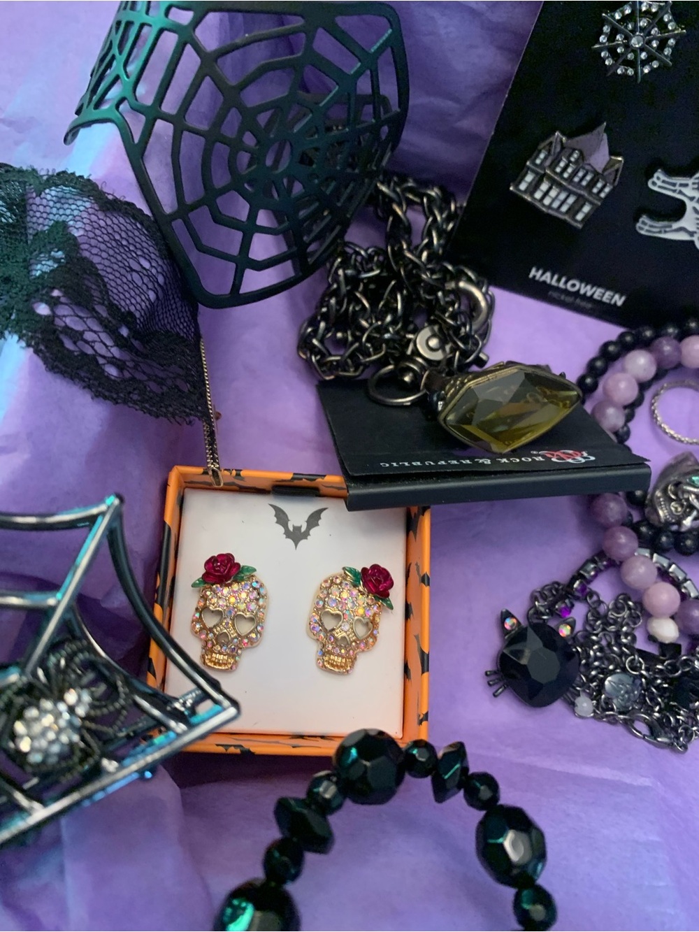 Halloween Gothic Jewelry Lot - Picture 6 of 6
